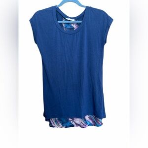 Le Lis Flowy Top with sheer patterned back M